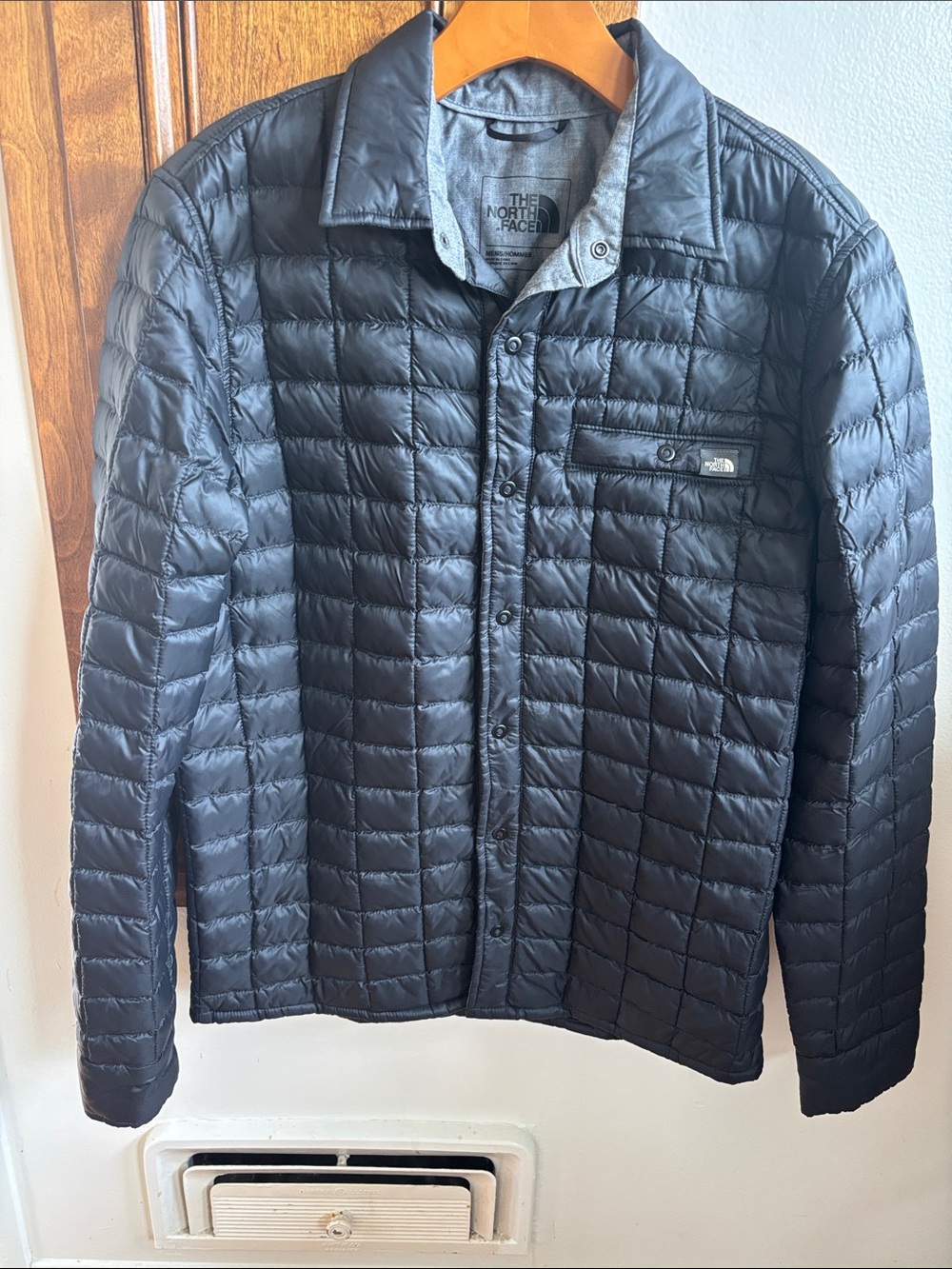 The North Face Men’s Black Quilted Puffer Shirt Jacket